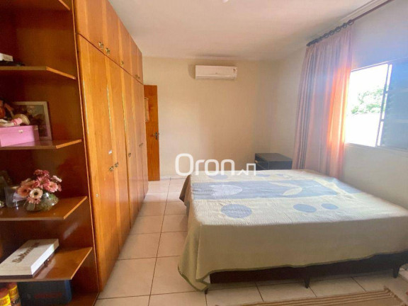 Imagem Sobrado com 3 Quartos à Venda, 400 m² em Jardim Guanabara - Goiânia Imagem Sobrado com 3 Quartos à Venda, 400 m² em Jardim Guanabara - Goiânia