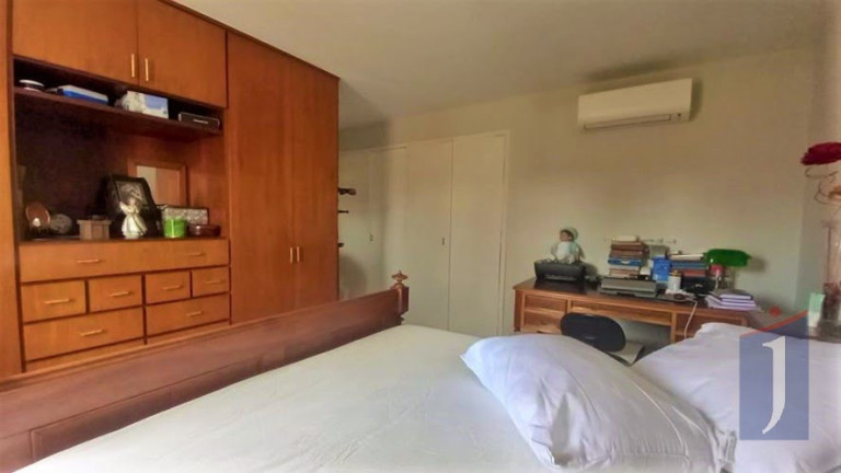 Imagem Casa com 3 Quartos à Venda, 263 m² em Vila Das Mercês - São Paulo