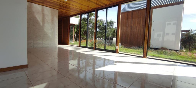 Imagem Casa com 4 Quartos à Venda, 134 m² em Vale Alpino - Teresópolis Imagem Casa com 4 Quartos à Venda, 134 m² em Vale Alpino - Teresópolis