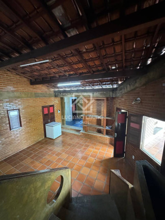 Imagem Casa com 7 Quartos à Venda, 450 m² em São Luís - Jequié