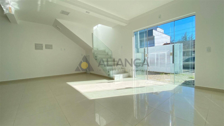 Imagem Casa com 2 Quartos à Venda, 98 m² em Gravatá - Navegantes