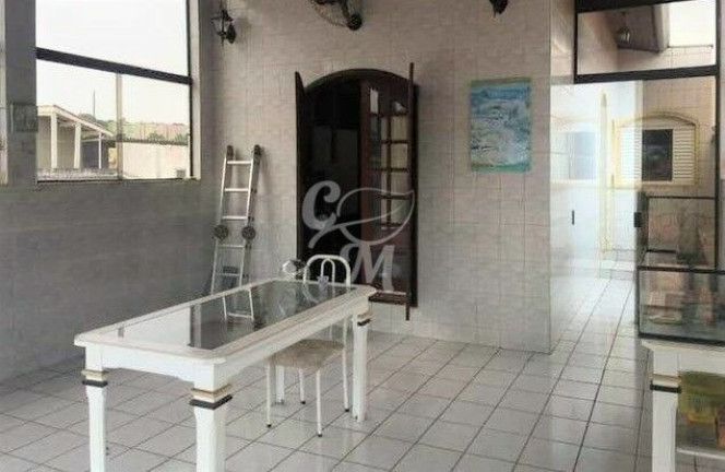 Casa com 4 Quartos à Venda, 183 m² em Vila Vianelo - Jundiaí