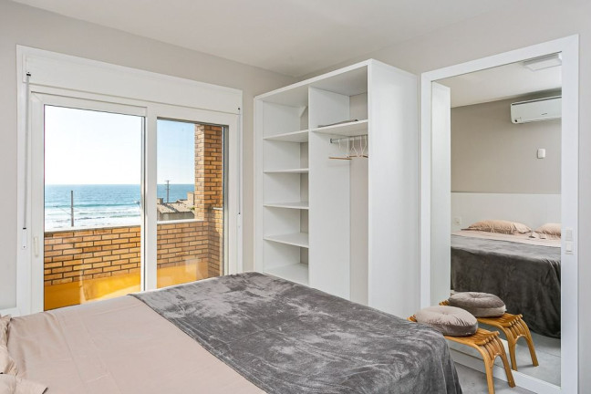 Imagem Casa com 5 Quartos à Venda, 220 m² em Morrinhos - Garopaba Imagem Casa com 5 Quartos à Venda, 220 m² em Morrinhos - Garopaba