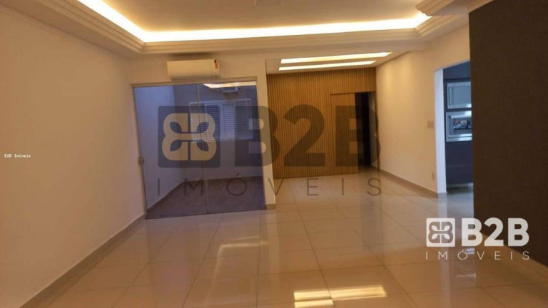 Imagem Casa com 3 Quartos à Venda, 250 m² em Jardim Paulista - Bauru Imagem Casa com 3 Quartos à Venda, 250 m² em Jardim Paulista - Bauru