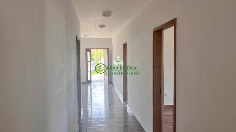 Imagem Casa de Condomínio com 4 Quartos à Venda, 242 m² em Centro - Jambeiro