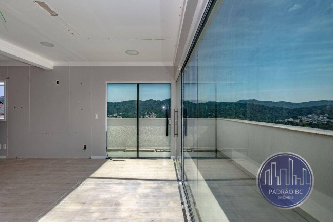 Imagem Sala Comercial à Venda, 43 m² em Pioneiros - Balneário Camboriú Imagem Sala Comercial à Venda, 43 m² em Pioneiros - Balneário Camboriú
