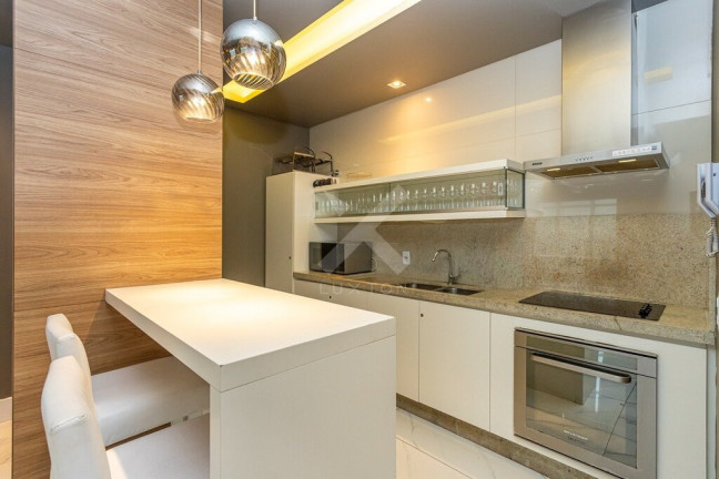 Imagem Apartamento com 1 Quarto à Venda, 54 m² em Petrópolis - Porto Alegre