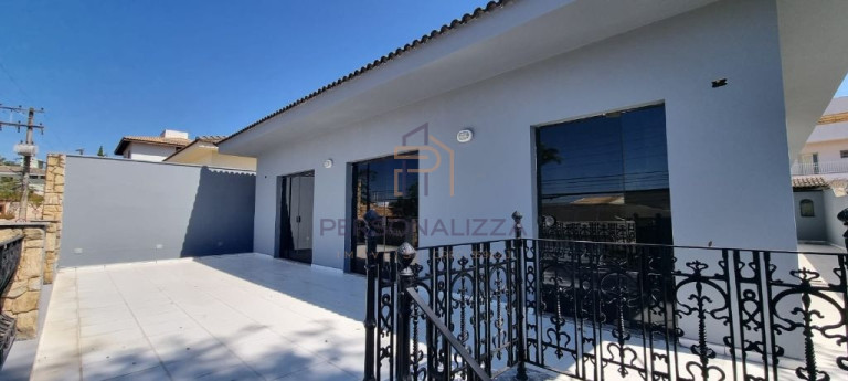 Casa com 4 Quartos para Alugar, 550 m² em Jardim Das Samambaias - Jundiaí