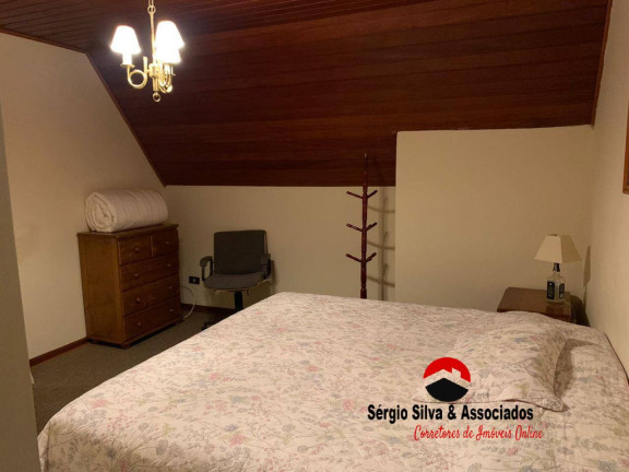 Imagem Casa com 4 Quartos para Alugar, em Alto Do Capivari - Campos Do Jordão Imagem Casa com 4 Quartos para Alugar, em Alto Do Capivari - Campos Do Jordão