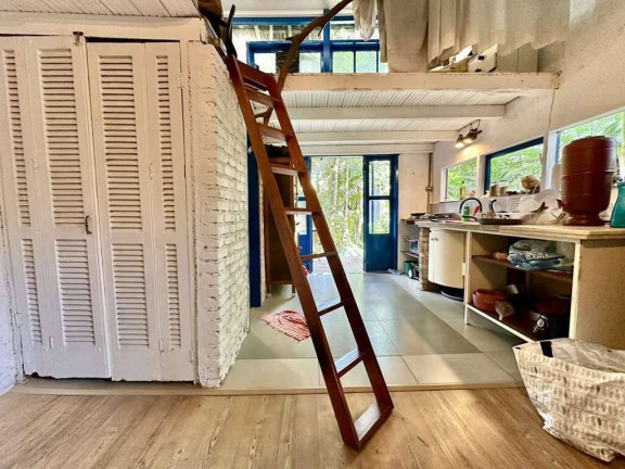 Imagem Casa com 1 Quarto à Venda,  em Granja Viana - Cotia