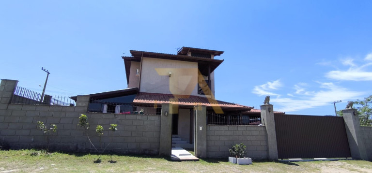 Imagem Imóvel com 3 Quartos à Venda,  em Ibiraquera - Imbituba