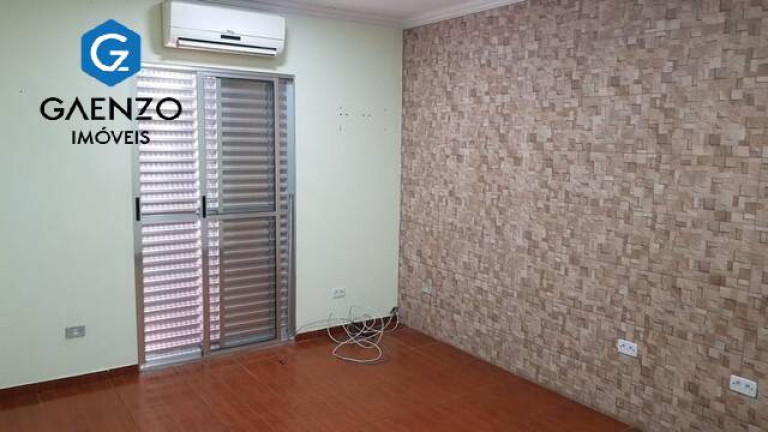 Imagem Sobrado com 2 Quartos à Venda, 250 m² em Bandeiras - Osasco Imagem Sobrado com 2 Quartos à Venda, 250 m² em Bandeiras - Osasco