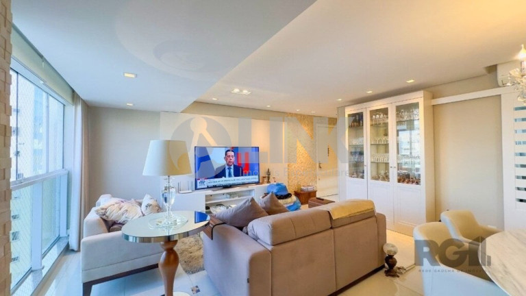 Imagem Apartamento com 3 Quartos à Venda, 102 m² em Jardim Europa - Porto Alegre Imagem Apartamento com 3 Quartos à Venda, 102 m² em Jardim Europa - Porto Alegre