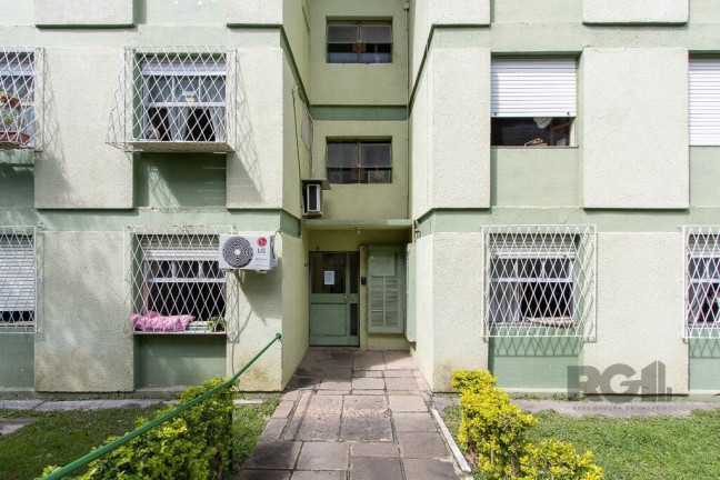 Imagem Imóvel com 3 Quartos à Venda, em Cristal - Porto Alegre Imagem Imóvel com 3 Quartos à Venda, em Cristal - Porto Alegre