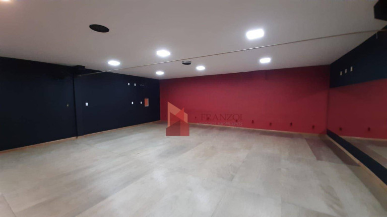 Sala Comercial para Alugar, 300 m² em Dom Bosco - Itajaí