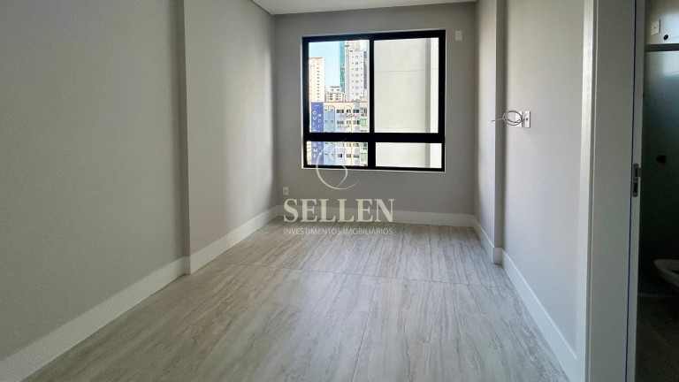 Imagem Apartamento com 4 Quartos à Venda, 10 m² em Pioneiros - Balneário Camboriú