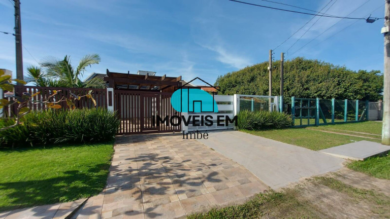 Imagem Casa com 2 Quartos à Venda, 72 m² em Zona Nova - Tramandaí Imagem Casa com 2 Quartos à Venda, 72 m² em Zona Nova - Tramandaí