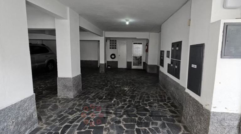 Imagem Apartamento com 4 Quartos à Venda, 220 m² em Santo Antônio - Belo Horizonte Imagem Apartamento com 4 Quartos à Venda, 220 m² em Santo Antônio - Belo Horizonte