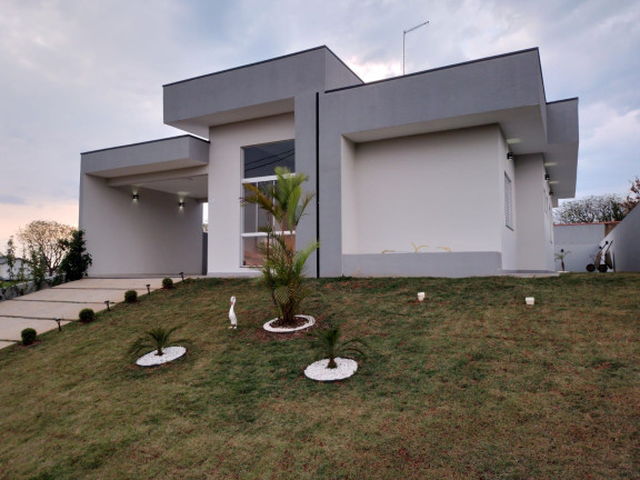Imagem Casa com 3 Quartos à Venda, 145 m² em Ninho Verde I - Porangaba