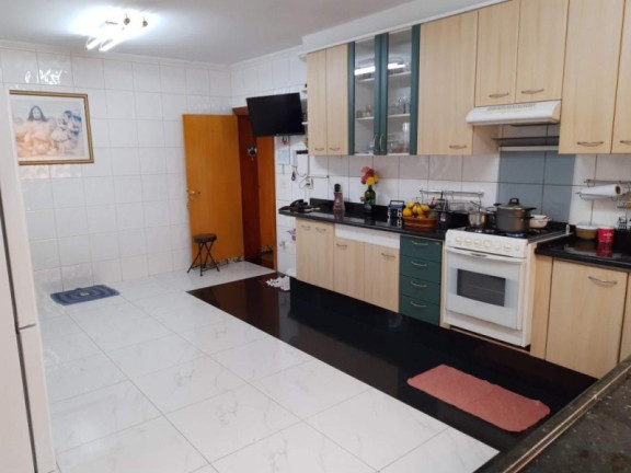 Sobrado com 4 Quartos à Venda, 360 m² em Parque Hongaro - Sumaré