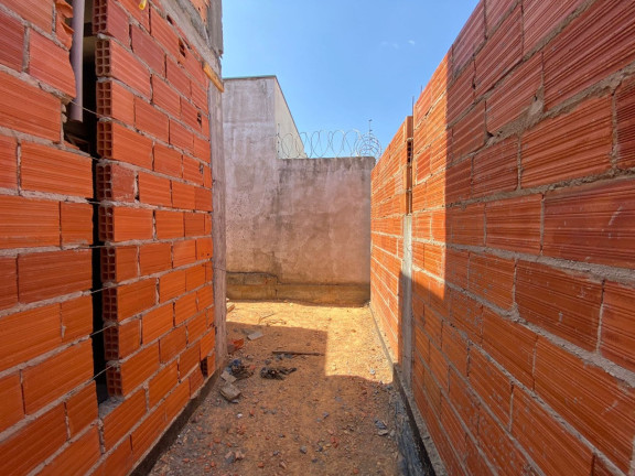 Imagem Casa com 2 Quartos à Venda, 60 m² em Independência - Montes Claros