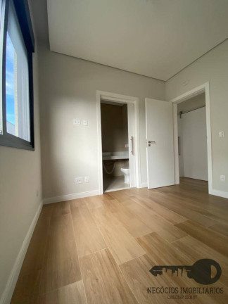 Imagem Casa com 3 Quartos à Venda, 451 m² em Sorocaba Imagem Casa com 3 Quartos à Venda, 451 m² em Sorocaba