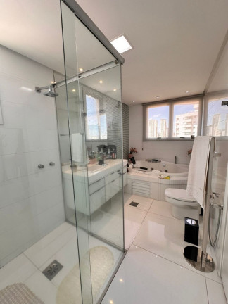 Imagem Apartamento com 4 Quartos à Venda, 196 m² em Lídice - Uberlândia Imagem Apartamento com 4 Quartos à Venda, 196 m² em Lídice - Uberlândia