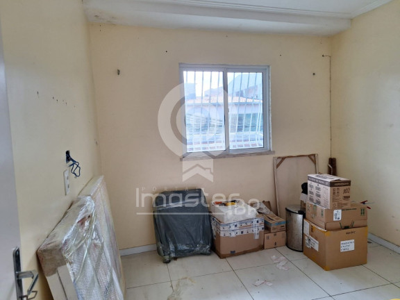 Imagem Casa com 3 Quartos à Venda, 150 m² em Montese - Fortaleza