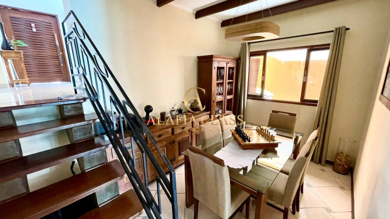 Imagem Casa com 3 Quartos à Venda, 360 m² em São Paulo Ii - Cotia Imagem Casa com 3 Quartos à Venda, 360 m² em São Paulo Ii - Cotia