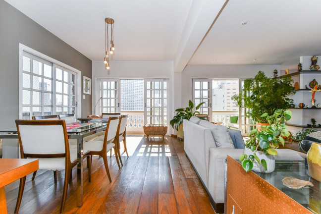 Apartamento com 4 Quartos à Venda, 200 m² em Real Parque - São Paulo
