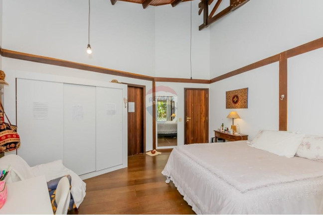 Imagem Casa com 3 Quartos à Venda, 314 m² em Granja Viana - Cotia