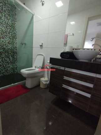 Imagem Casa com 3 Quartos à Venda,  em Bom Jesus - Viçosa