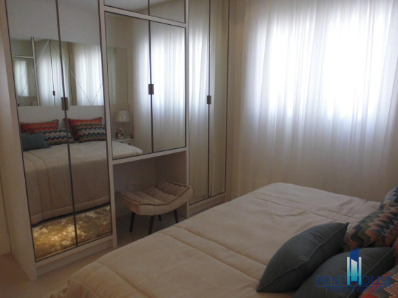Imagem Apartamento com 4 Quartos à Venda, 138 m² em Centro - Balneário Camboriú Imagem Apartamento com 4 Quartos à Venda, 138 m² em Centro - Balneário Camboriú