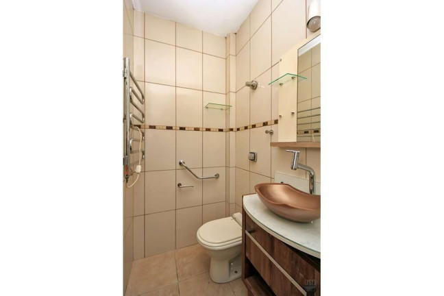 Imagem Imóvel com 1 Quarto à Venda, 28 m² em Petrópolis - Porto Alegre