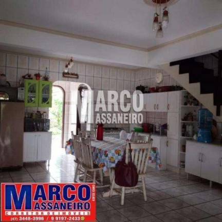 Imagem Casa com 3 Quartos à Venda,  em Pinheiros - Balneário Barra Do Sul
