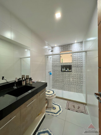 Imagem Casa com 5 Quartos à Venda, 250 m² em Vargem Grande - Rio De Janeiro