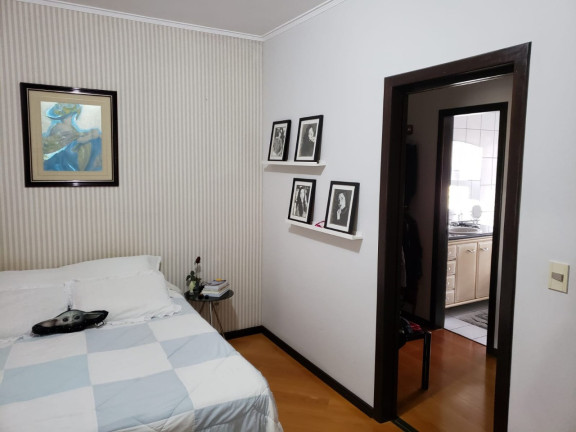 Imagem Casa com 3 Quartos à Venda, 200 m² em Iririú - Joinville