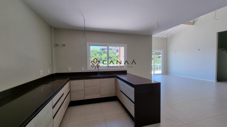 Imagem Casa de Condomínio com 4 Quartos à Venda, 253 m² em João Fernandes - Armação Dos Búzios