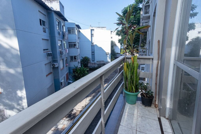 Imagem Apartamento com 3 Quartos à Venda, 77 m² em Passo Da Areia - Porto Alegre