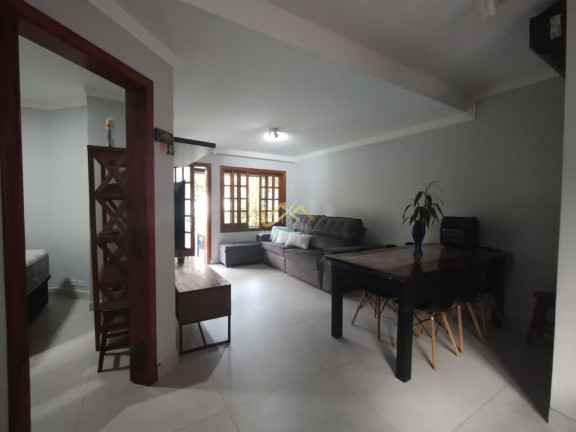 Imagem Casa com 3 Quartos à Venda, 52 m² em Itaguá - Ubatuba