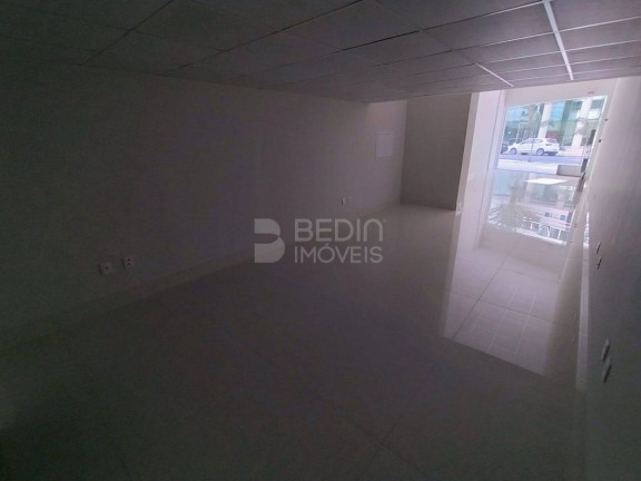 Imagem Sala Comercial para Alugar, 81 m² em Pioneiros - Balneário Camboriú Imagem Sala Comercial para Alugar, 81 m² em Pioneiros - Balneário Camboriú