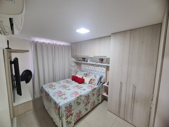 Imagem Apartamento com 2 Quartos à Venda, 68 m² em Jóquei Clube - Fortaleza