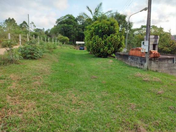 Imagem Chácara com 2 Quartos à Venda, 16 m² em Rio Bonito - Tapiraí Imagem Chácara com 2 Quartos à Venda, 16 m² em Rio Bonito - Tapiraí