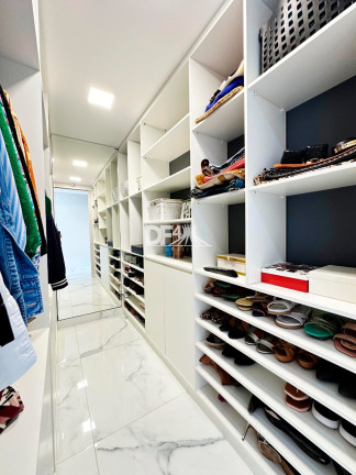 Imagem Casa com 3 Quartos à Venda, 190 m² em Setor Habitacional Arniqueira (águas Claras) - Brasília Imagem Casa com 3 Quartos à Venda, 190 m² em Setor Habitacional Arniqueira (águas Claras) - Brasília
