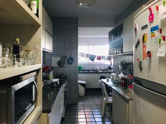 Imagem Apartamento com 3 Quartos à Venda, 132 m² em Jóquei - Teresina
