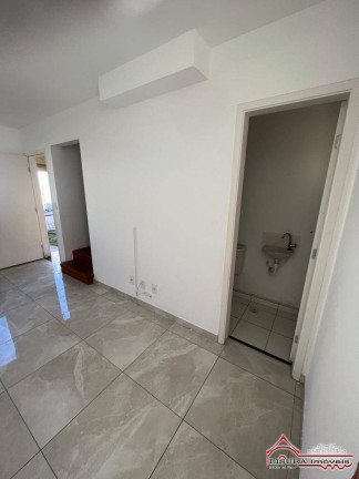 Imagem Casa de Condomínio com 2 Quartos à Venda, 60 m² em Jardim Colônia - Jacareí