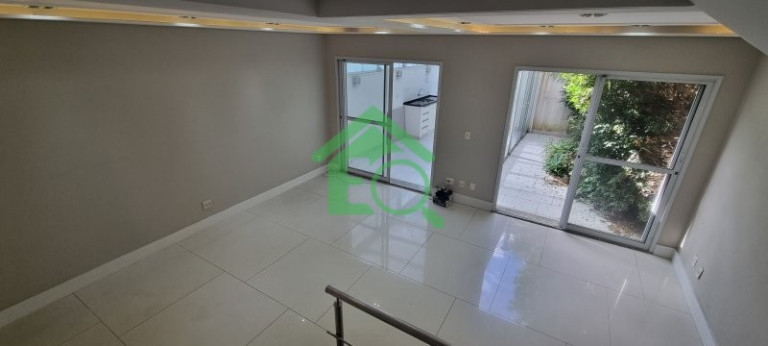 Imagem Casa de Condomínio com 3 Quartos à Venda, 146 m² em Vila Sofia - São Paulo Imagem Casa de Condomínio com 3 Quartos à Venda, 146 m² em Vila Sofia - São Paulo