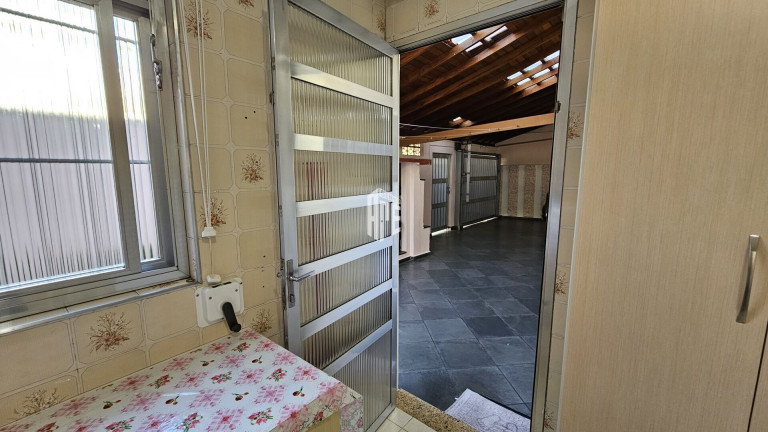 Imagem Casa com 3 Quartos à Venda, 177 m² em Vila Pires - Santo André