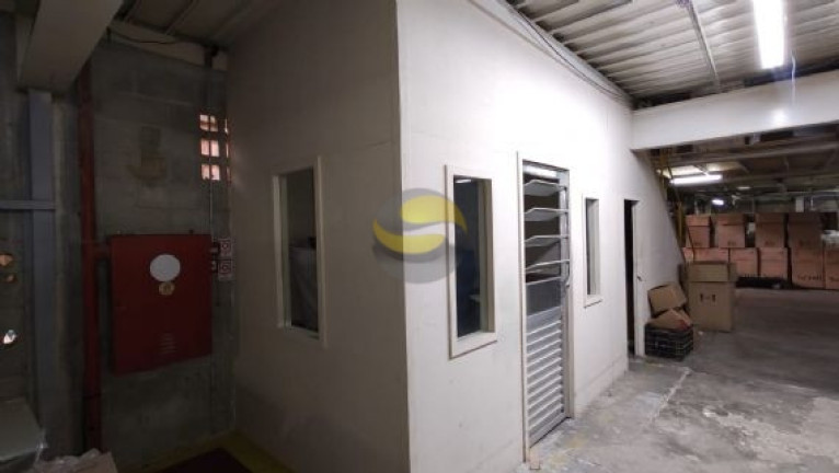Imagem Galpão para Alugar, 1.700 m² em Vila Menck - Osasco Imagem Galpão para Alugar, 1.700 m² em Vila Menck - Osasco