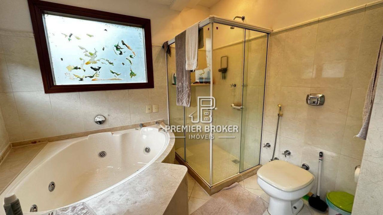 Imagem Casa com 5 Quartos à Venda, 400 m² em Quebra Frascos - Teresópolis Imagem Casa com 5 Quartos à Venda, 400 m² em Quebra Frascos - Teresópolis